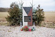 Pietní místo tragické události u Letkova