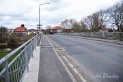 Mantovský silniční most má čtyři podpěry