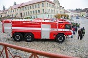 Předávání hasičské techniky v Nepomuku 17. 11. 2017