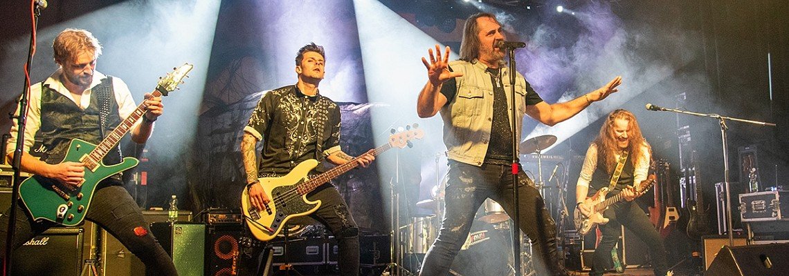 Fany Michalík se svojí kapelou