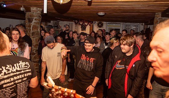 Z koncertu kapely Živelná pohroma