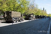 Vojenský konvoj v Kopeckého sadech1