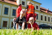 Skupinové fotografování, prohlídky vozů