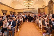 Oficiální ukončení, fotografování