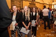 Oficiální ukončení, fotografování