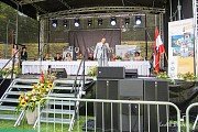 Zahájení, předávání diplomů